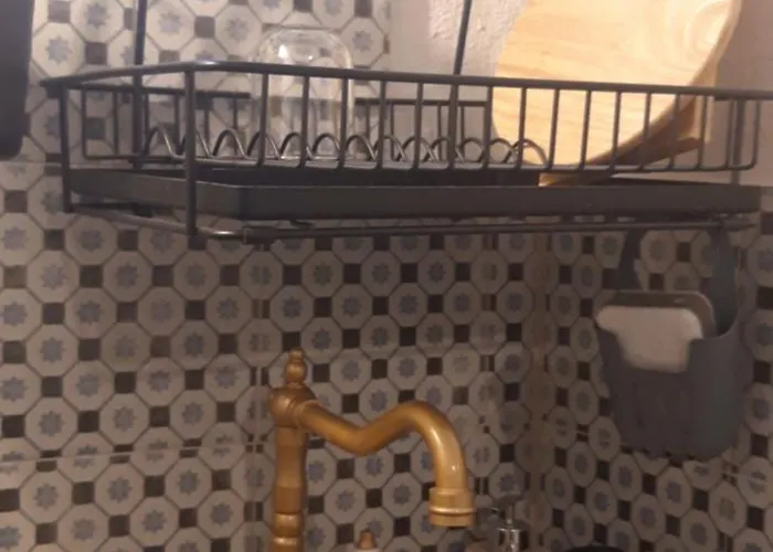 别墅 Ancient Medieval Chapel