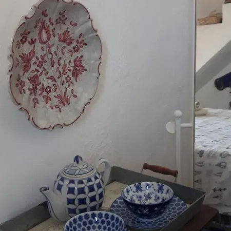 וילה Ancient Medieval Chapel