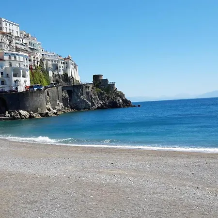 וילה Ancient Medieval Chapel
