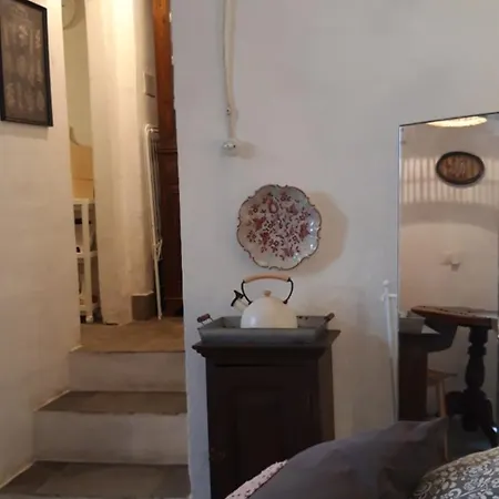 Ancient Medieval Chapel וילה