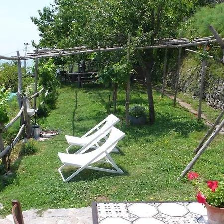 Ancient Medieval Chapel וילה *